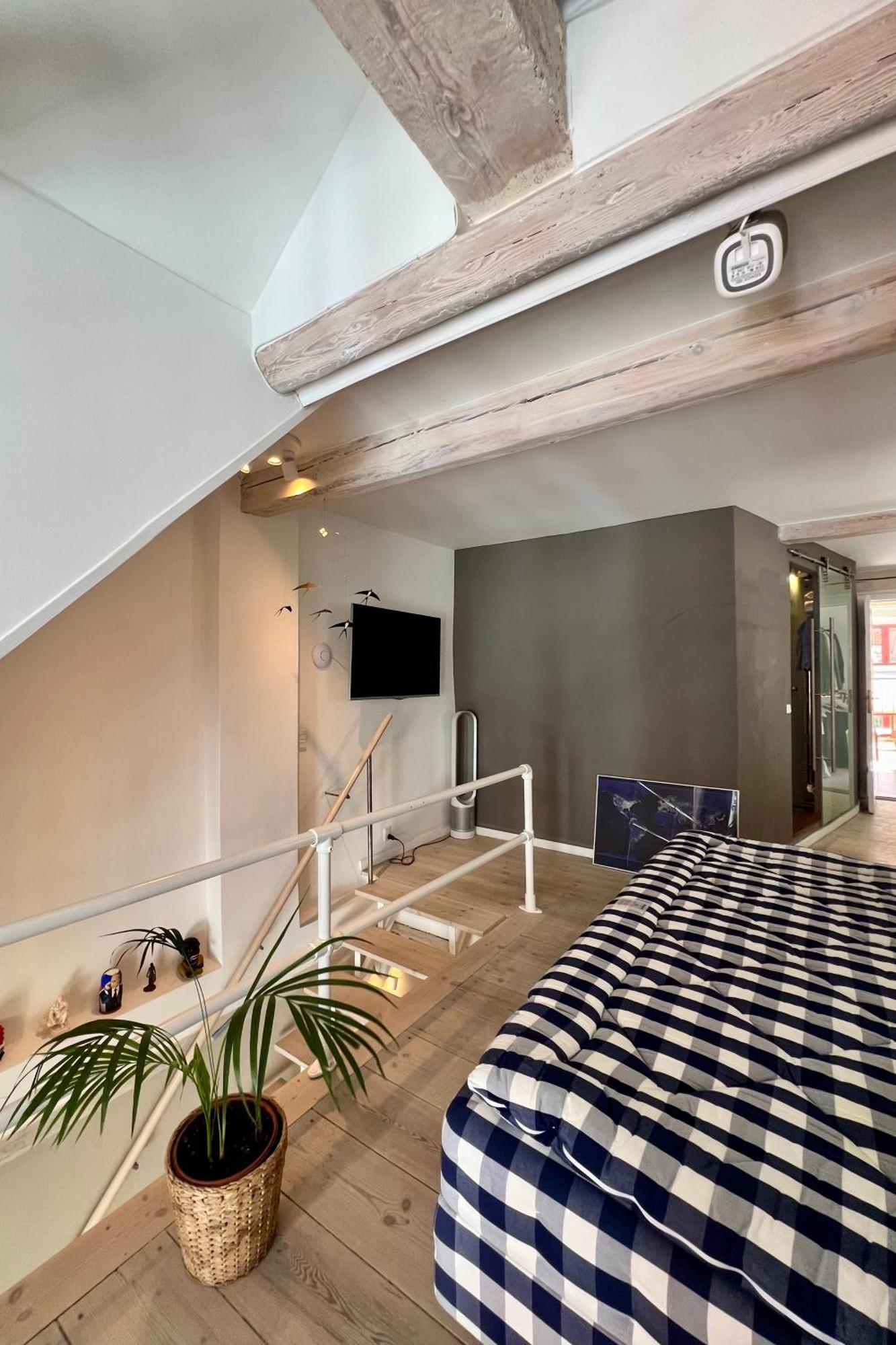 The Luxurious Townhouse Of *